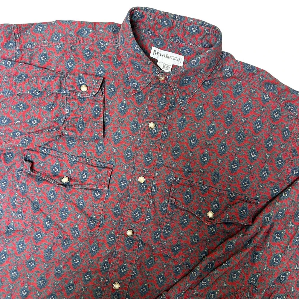 Vintage‎ BANANA REPUBLIC Men's M Western Snap Shirt Red Green Paisley